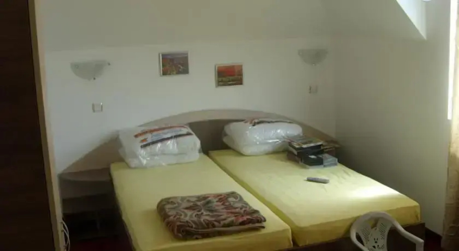 Stedy Guest House