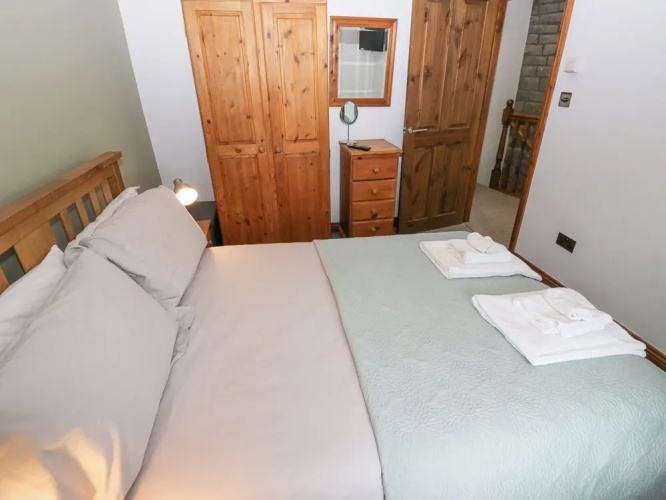 Bumble Cottage