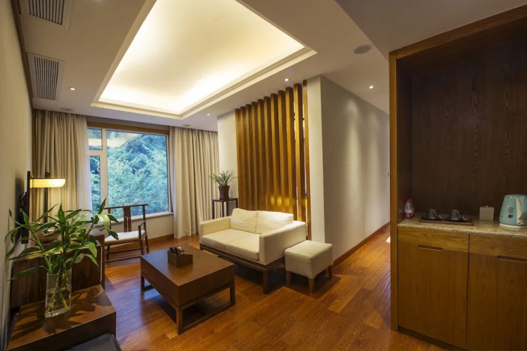 Jiuxi Cloud Valley Hotel