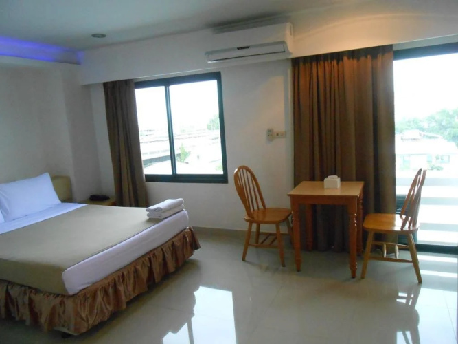 The Tower Praram 9 Hotel