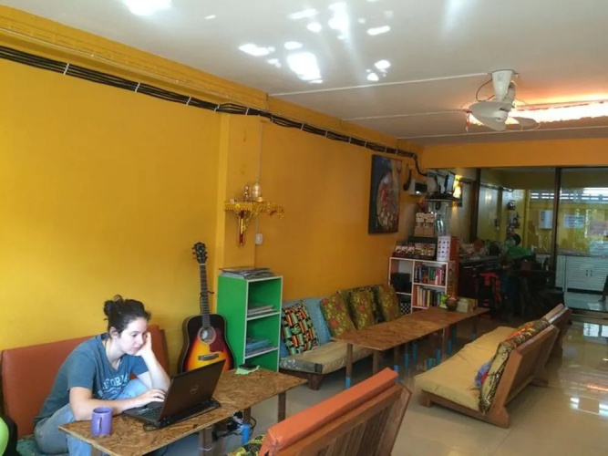 The Living Place 2 - Hostel