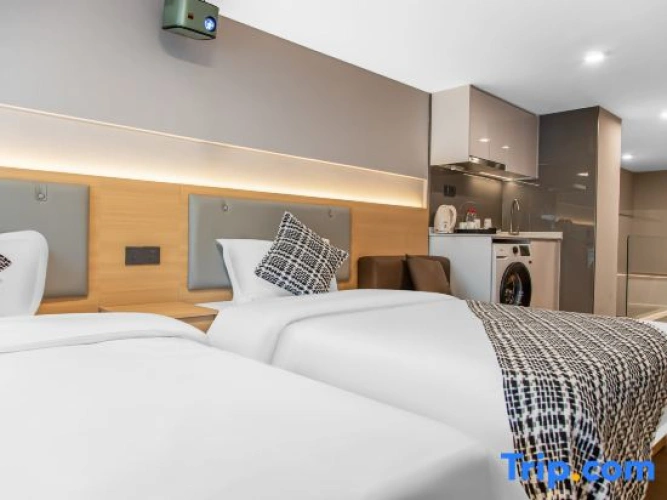 Premier Twin room
