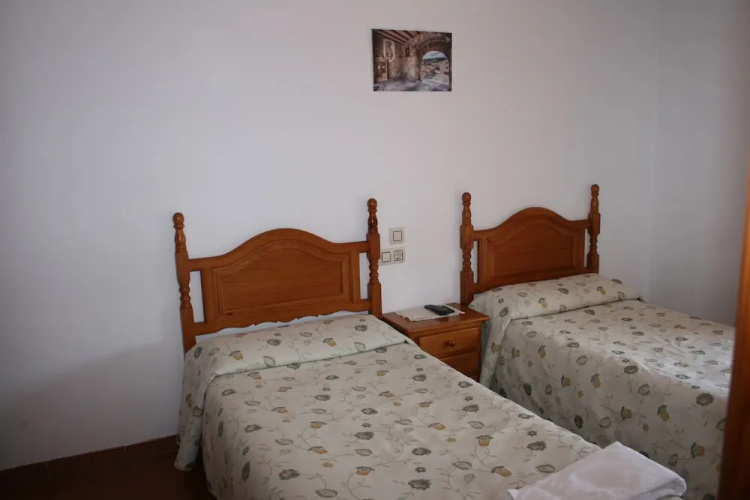 Hostal Entreportales