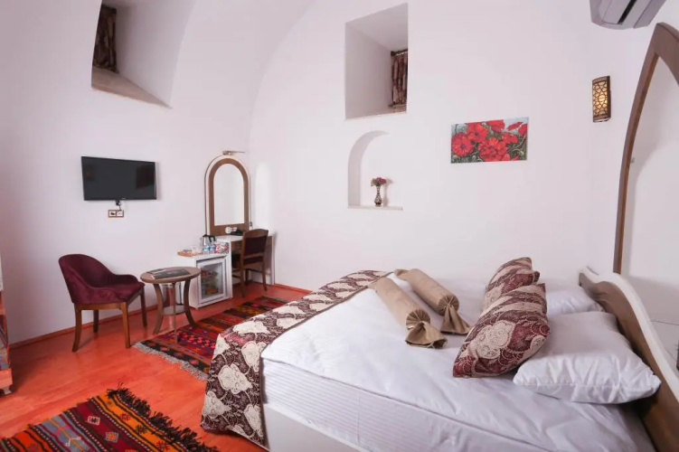 Behrampasa Otel