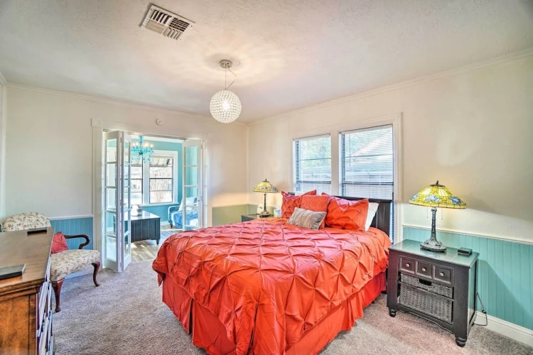 2 Bedrooms Cottage