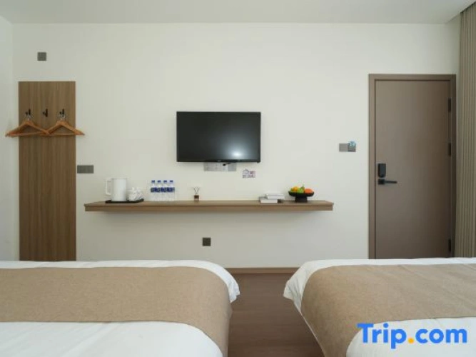 Standard Twin Family room