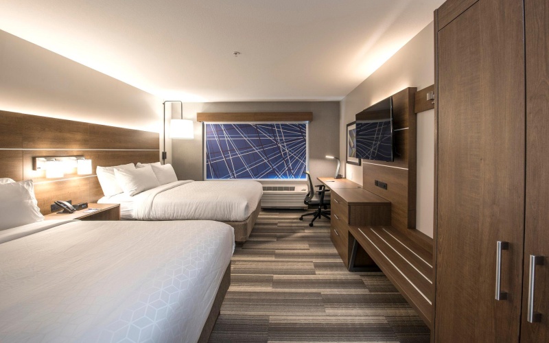 Quadruple Suite