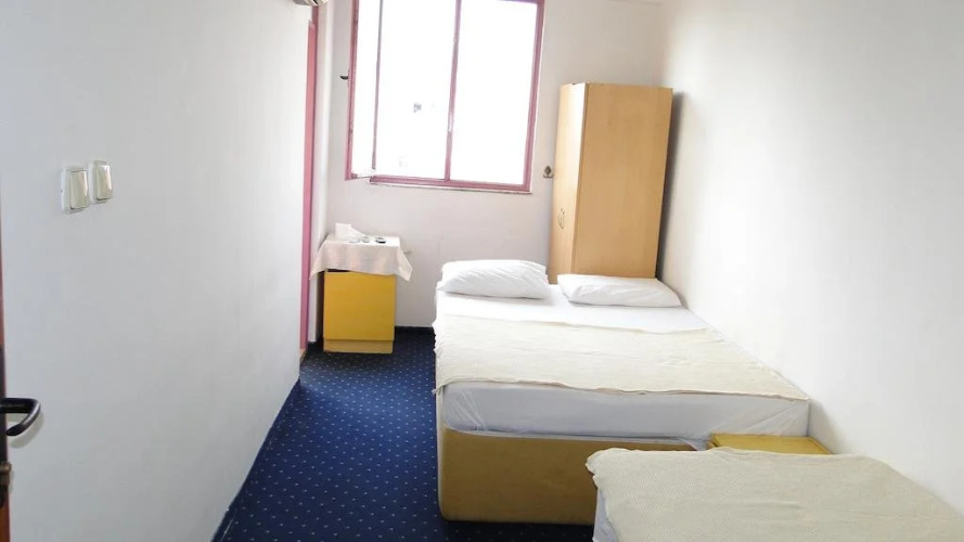 Sunrise Hotel