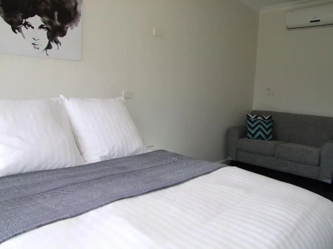 Deluxe Double room with view