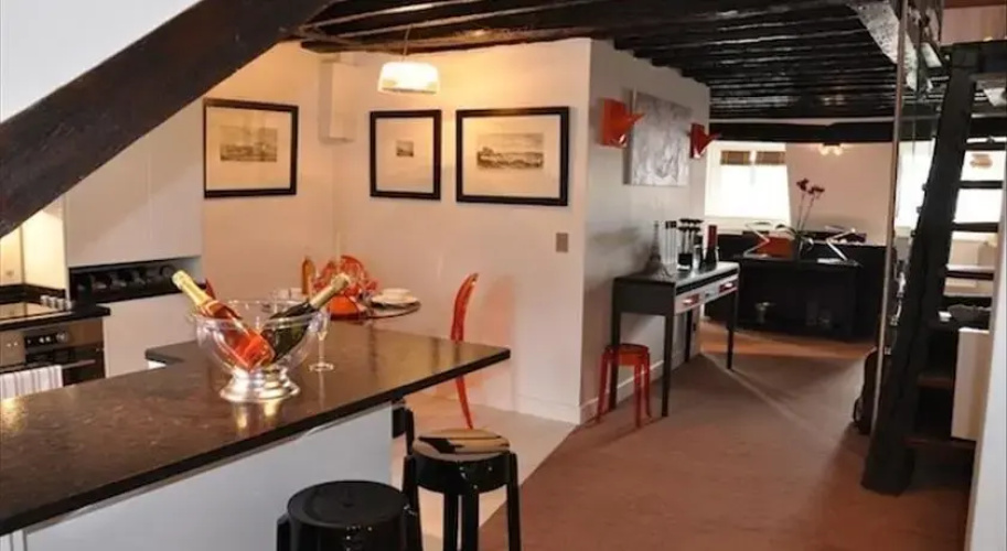 Apartment Saint-Severin