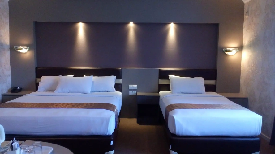 Double Suite