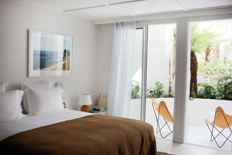 Les Roches Rouges, a Beaumier hotel
