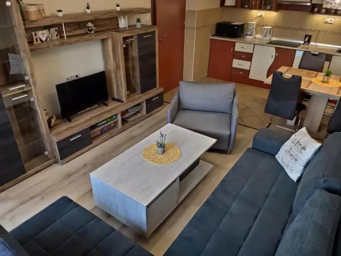 Holiday Apartman