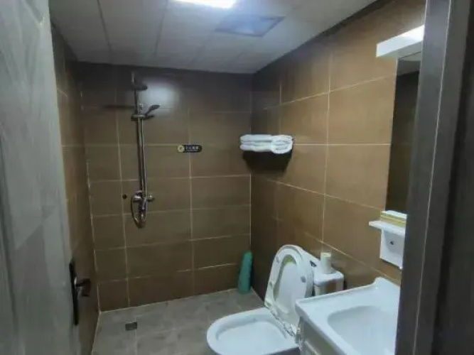 Harbin Lizhiruhua Hotel