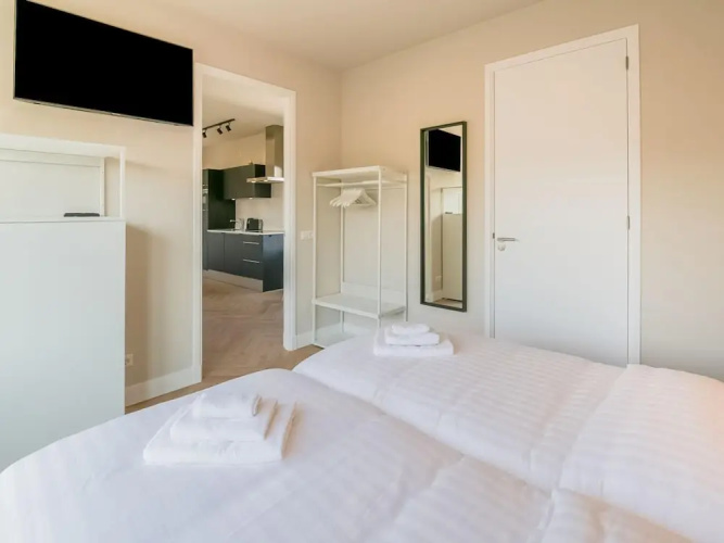 Flat With sea View and Parking