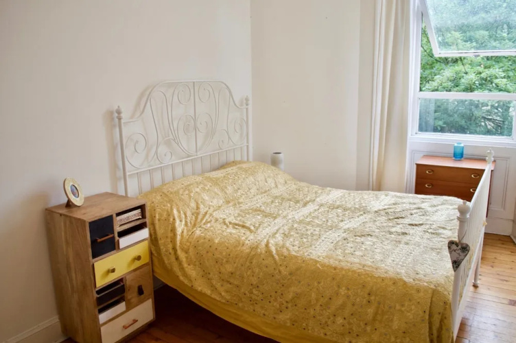 2 Bedroom Flat in Bruntsfield