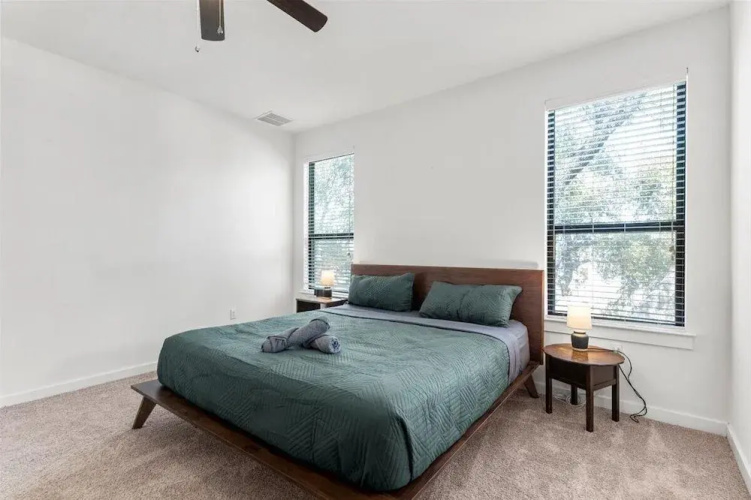 Stunning 3BR Desirable Austin Location