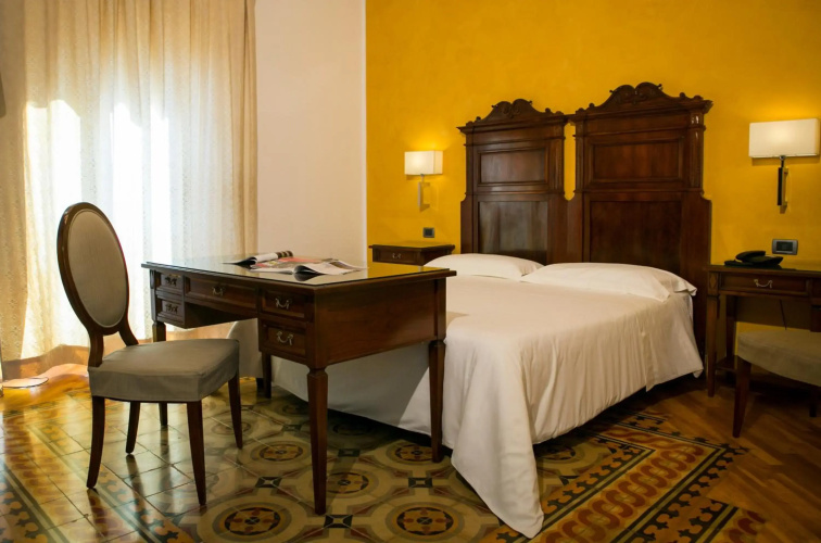 Hotel Carmine