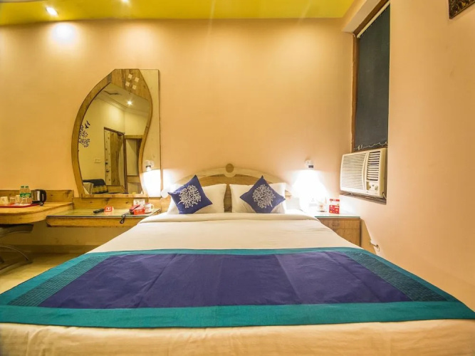 OYO 2353 Hotel Deep