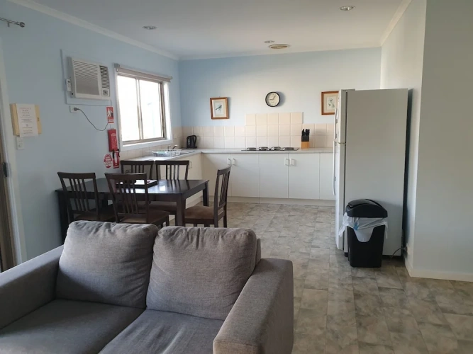 2 Bedrooms Quadruple Villa