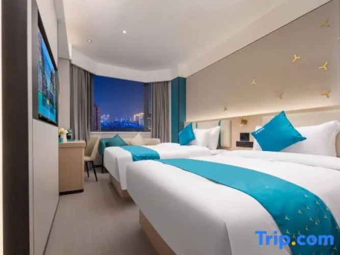 Grand room