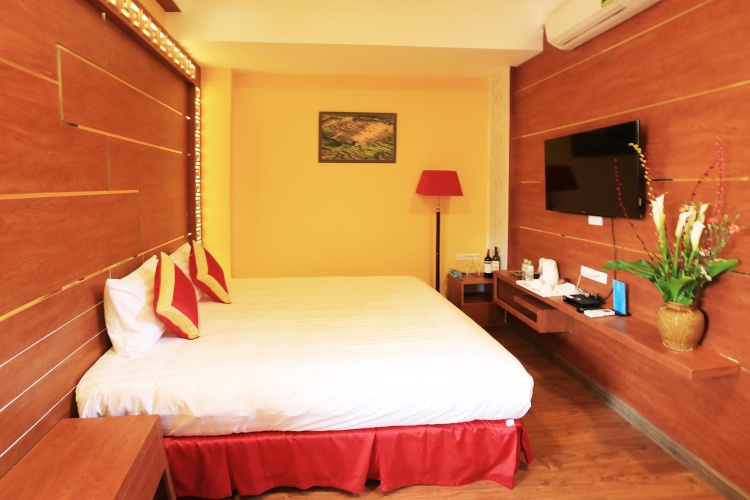 Superior Double room with balcony and with view