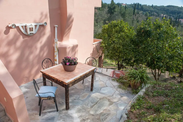 Wildrose Corfu Apartments