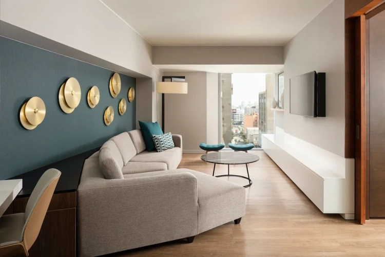 1 Bedroom Suite with city view