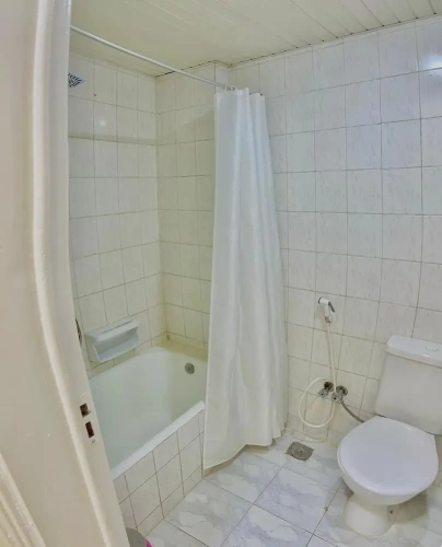 Economy Twin room with city view