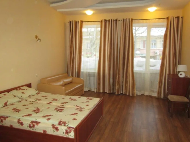 1 Bedroom Basement Apartment with view