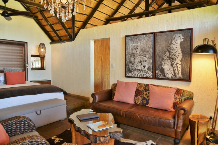 Tshukudu Bush Lodge