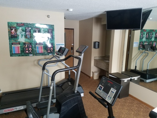 Super 8 by Wyndham Chicago O'Hare Airport photo 23