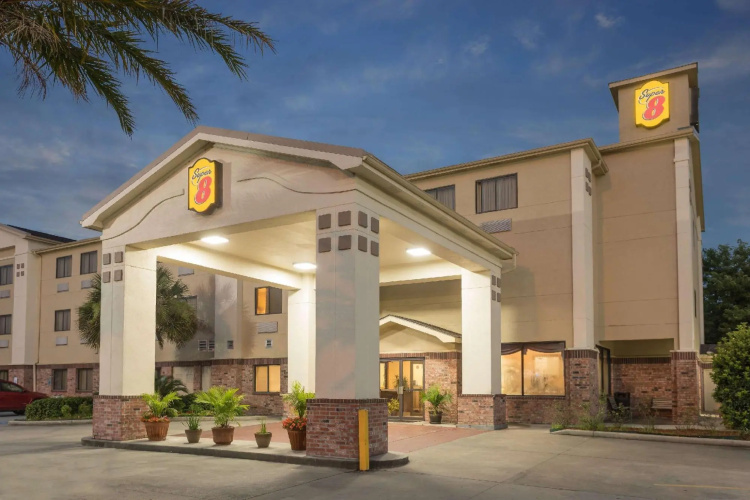 Super 8 Motel Duson Lafayette West Area