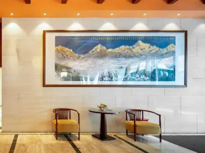 Snow Cube Holiday Hotel