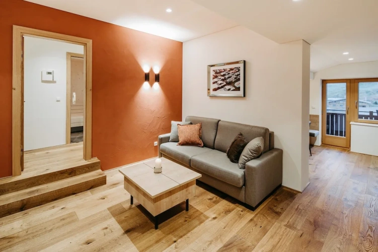 2 Bedrooms Superior Apartment with balcony and with mountain view