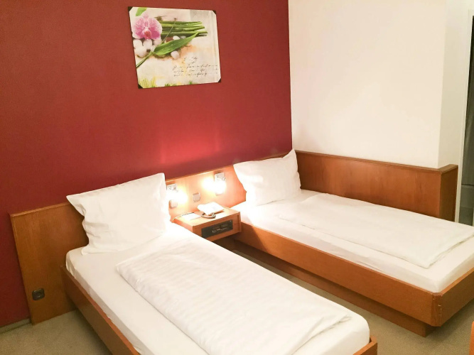 Hotel Ambassador