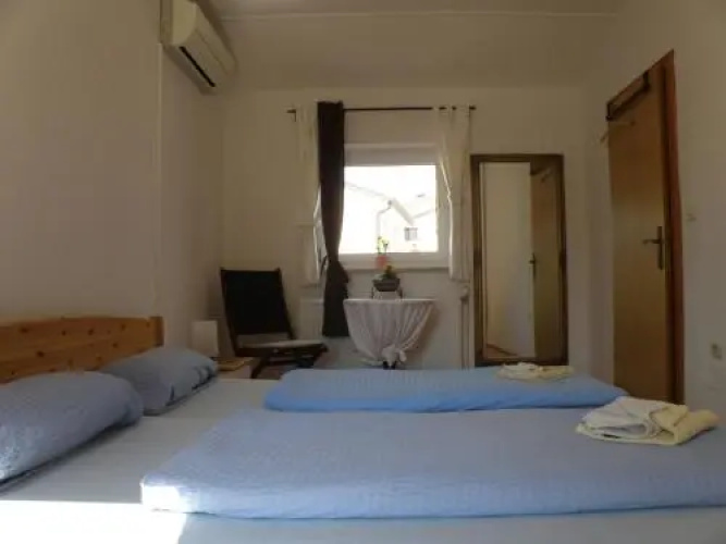Apartment Akaju