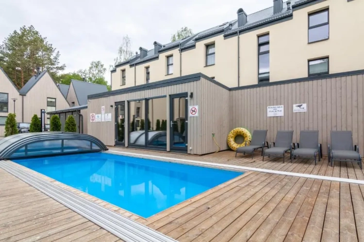 Deluxe Apartment