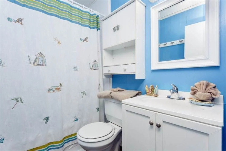 Playa Haus 4 Br home by RedAwning