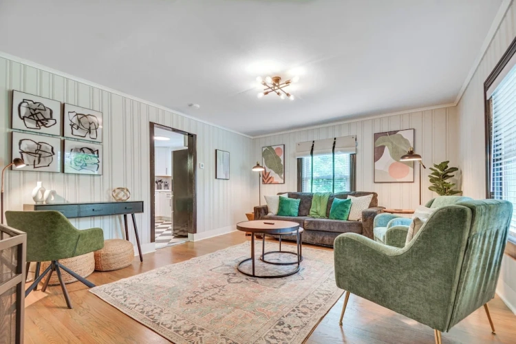 2 Bedrooms Cottage