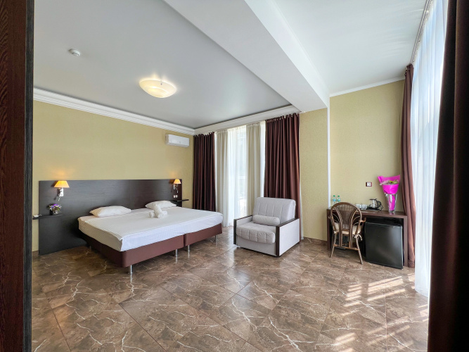 Hotel Bereg Evkaliptov