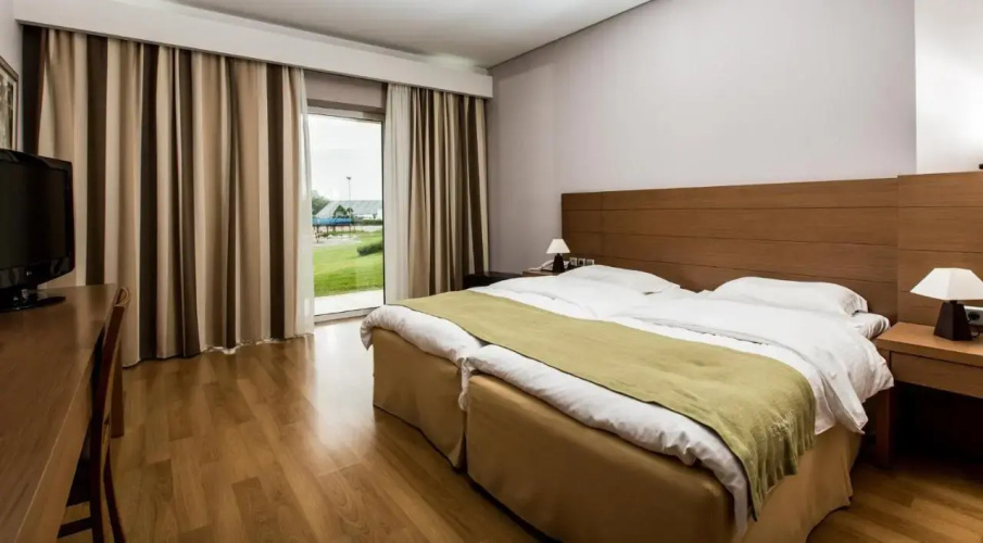 Elpida Resort & Spa