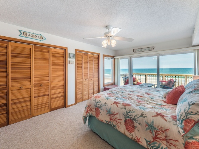 Queens Grant by Topsail Realty
