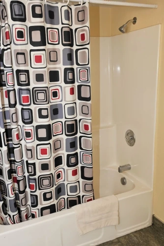 Standard Quadruple room with view