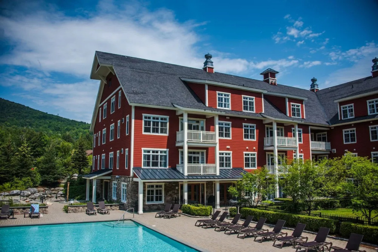 Clay Brook Hotel