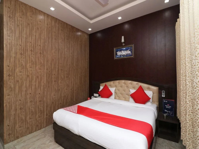OYO 1125 Hotel City Point