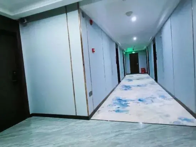 Bauhinia Hotel