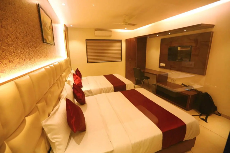 Hotel Dwarka Residency