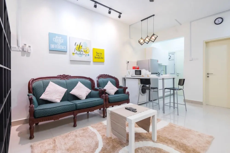 Omputeh Suite at Galleria
