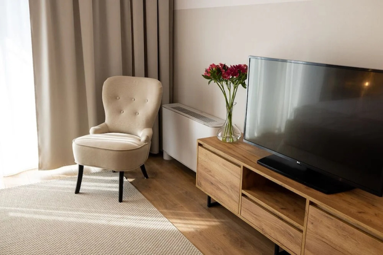 B85 Suites